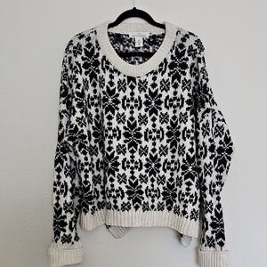 H&M Black and White Crew Neck Sweater
